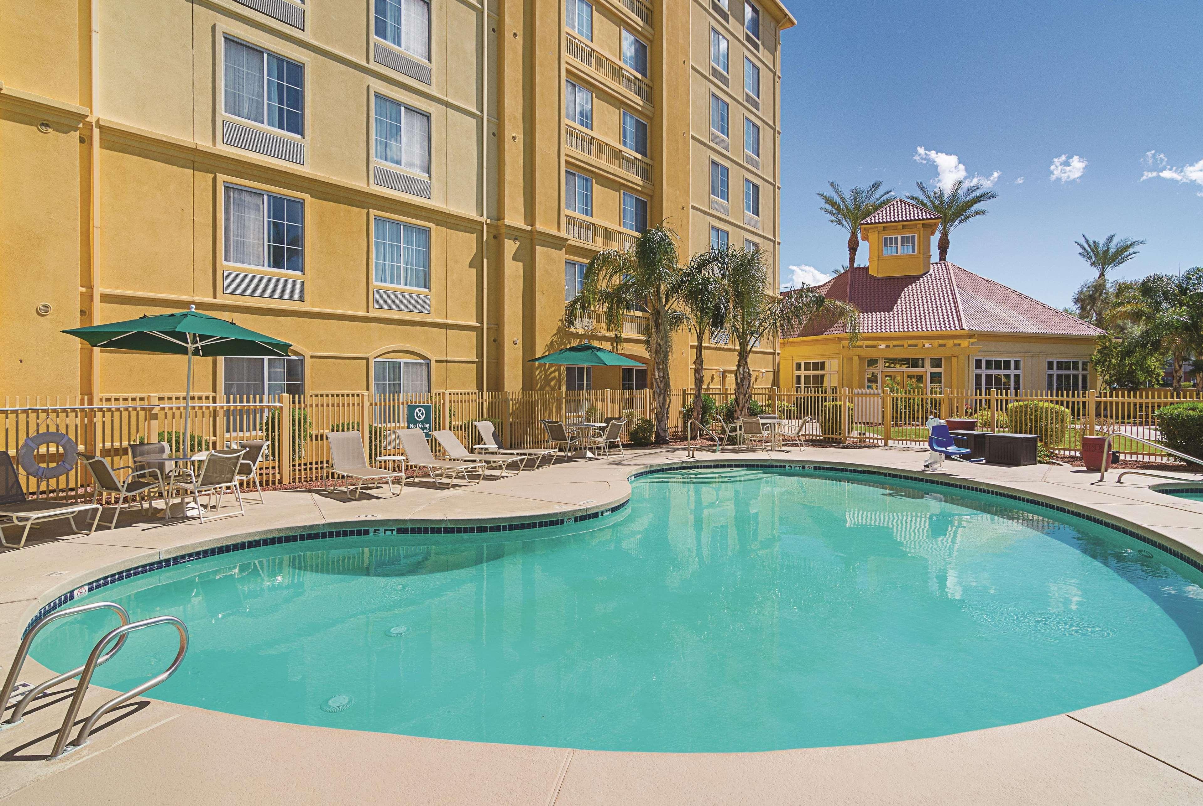 La Quinta By Wyndham Phoenix Mesa West Ngoại thất bức ảnh