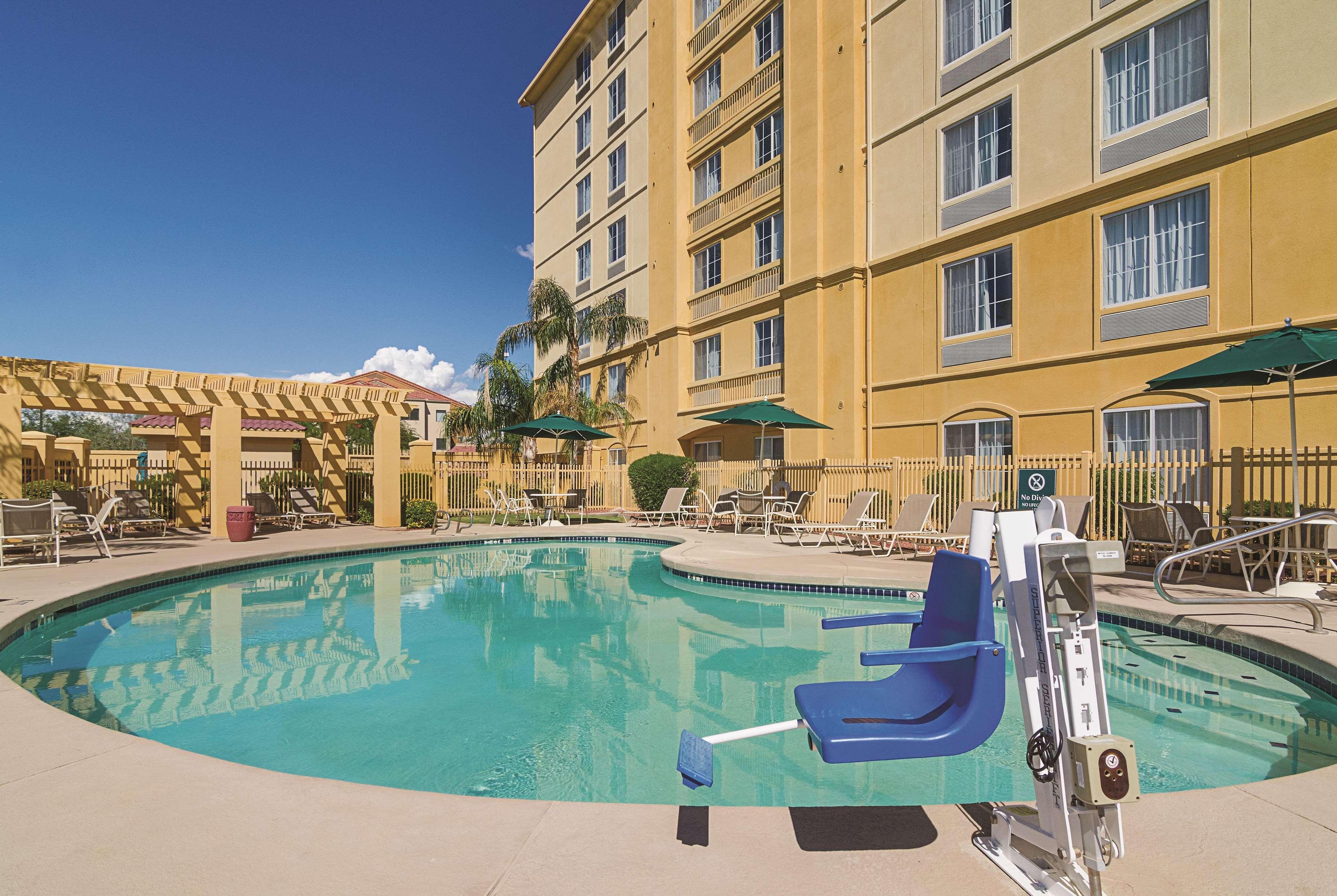 La Quinta By Wyndham Phoenix Mesa West Ngoại thất bức ảnh