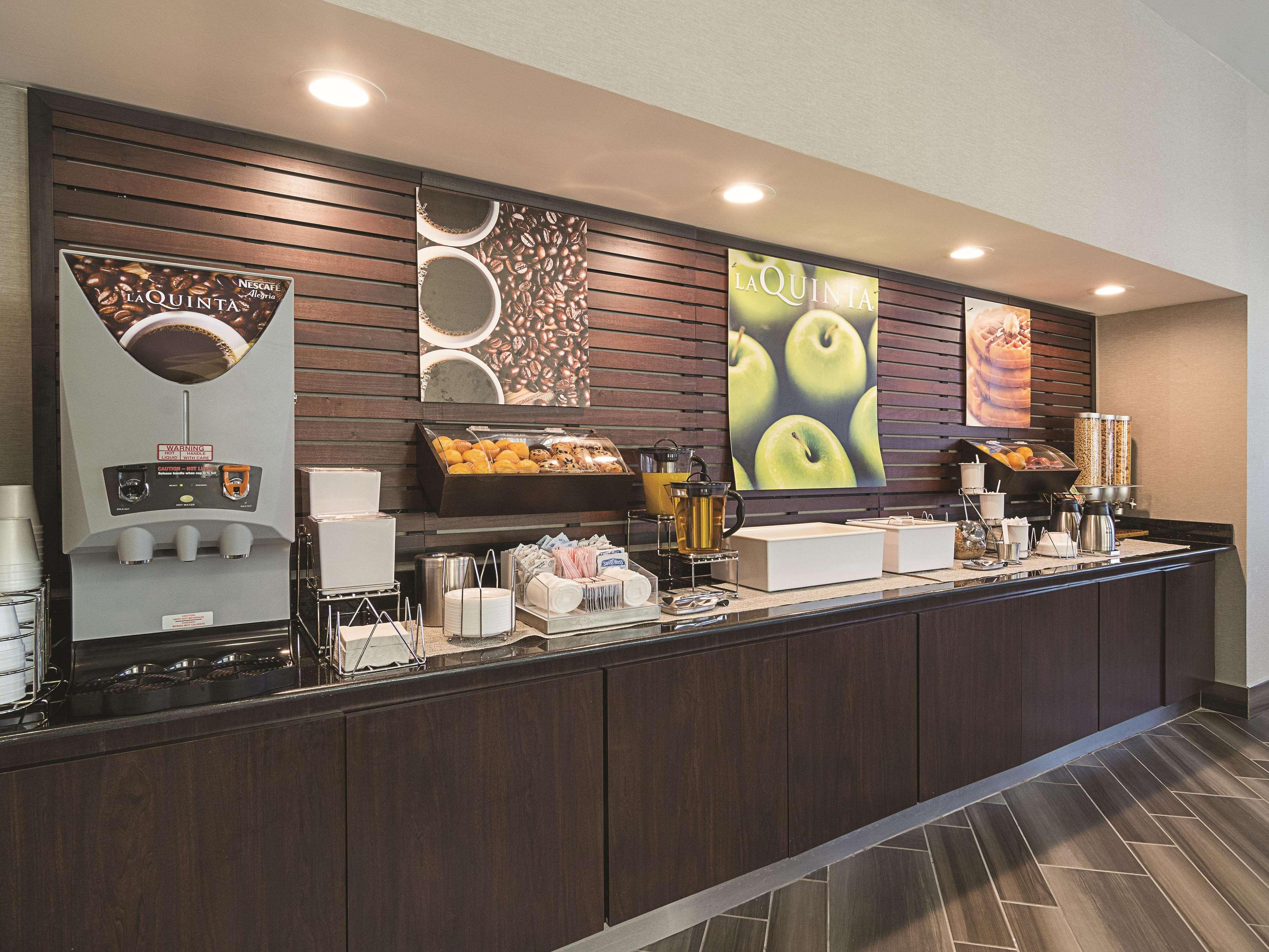 La Quinta By Wyndham Phoenix Mesa West Ngoại thất bức ảnh