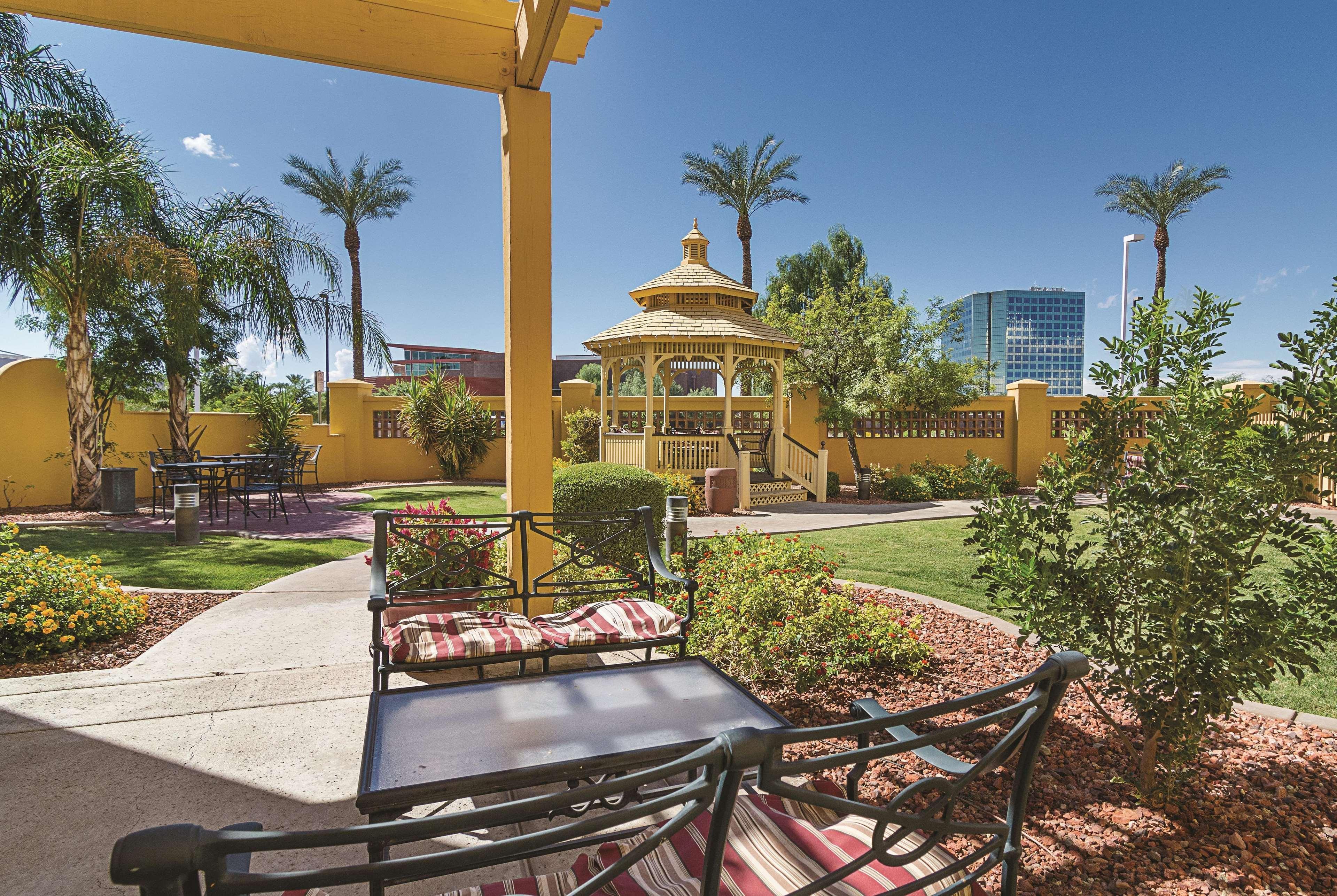La Quinta By Wyndham Phoenix Mesa West Ngoại thất bức ảnh