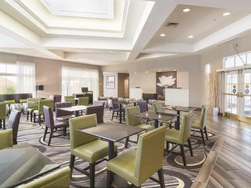 La Quinta By Wyndham Phoenix Mesa West Ngoại thất bức ảnh